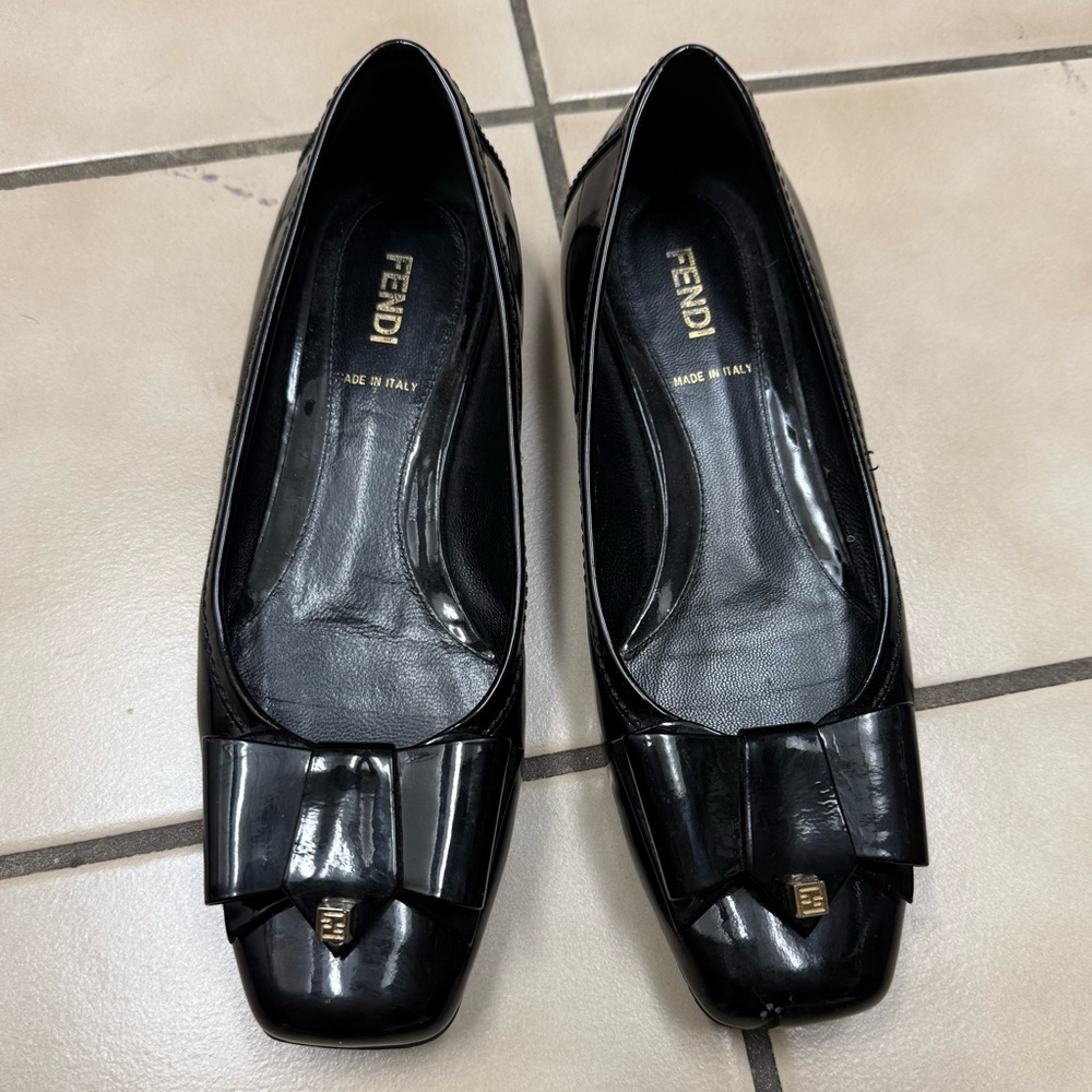 Fendi Ballerina Bow Flats Shoes